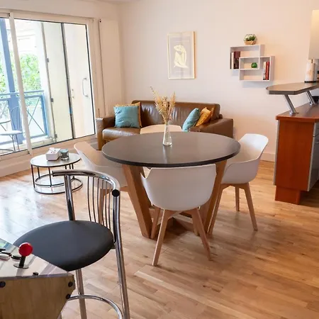 Escapade à La * Dunkirk